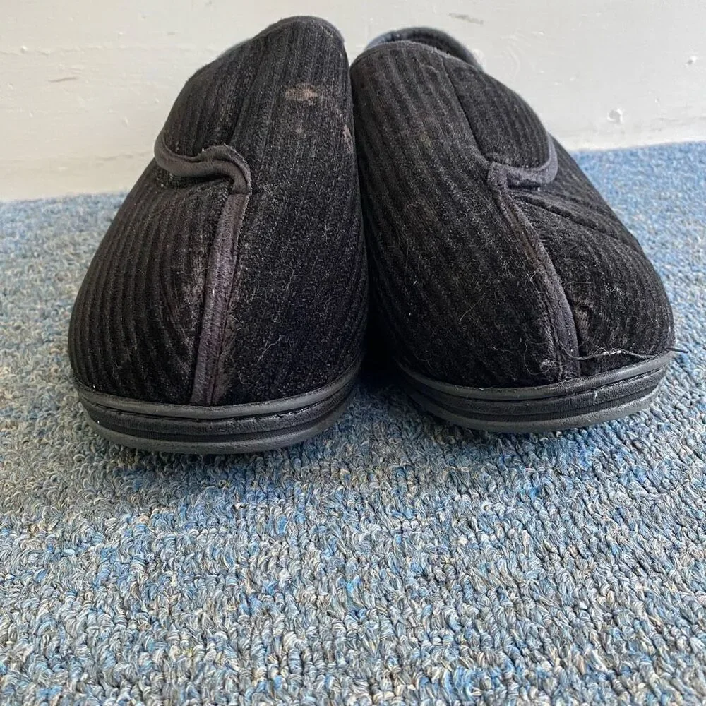 Mens sz 11 slip on slippers w/adjustable top strap black